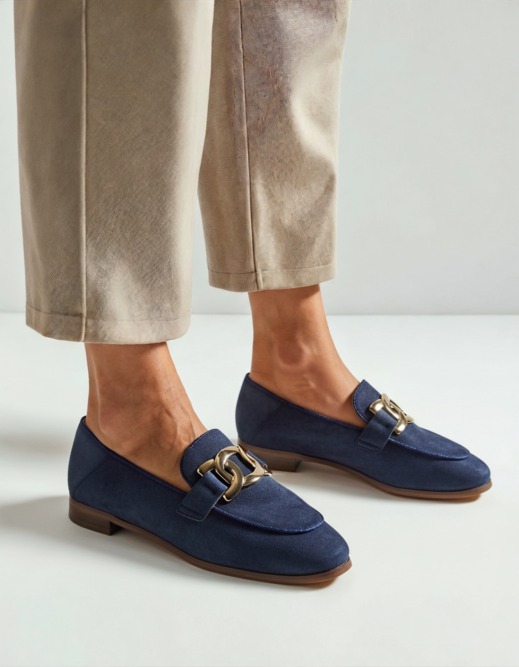 RAVERNO | Men’s Suede Loafers – Refined Slip-Ons